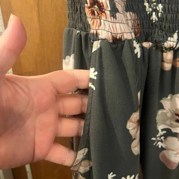 Size XL - J is for Justify - Gray and Pink Floral Short Sleeve Romper - Picture 3 of 7